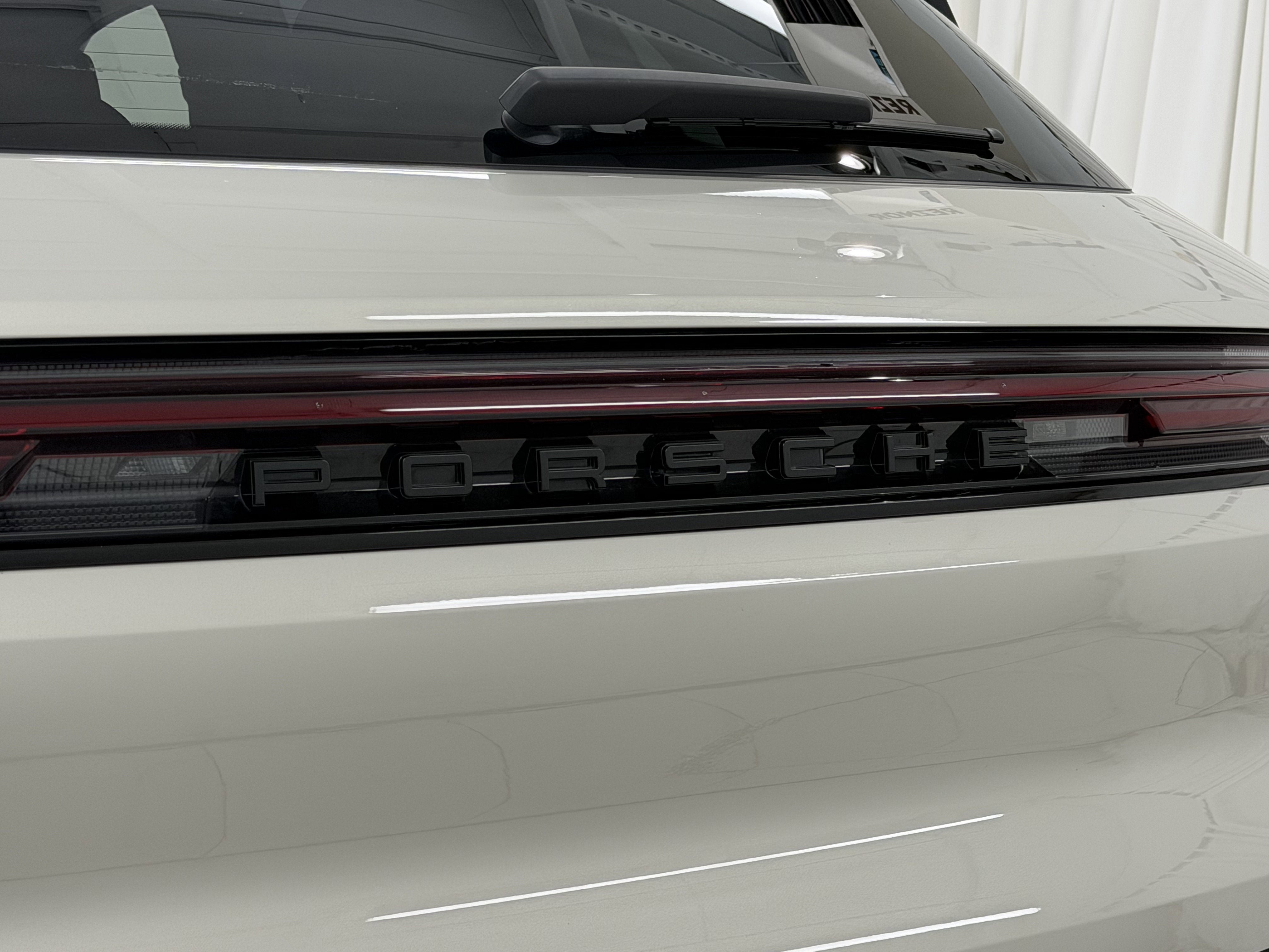2024 Porsche Cayenne AWD