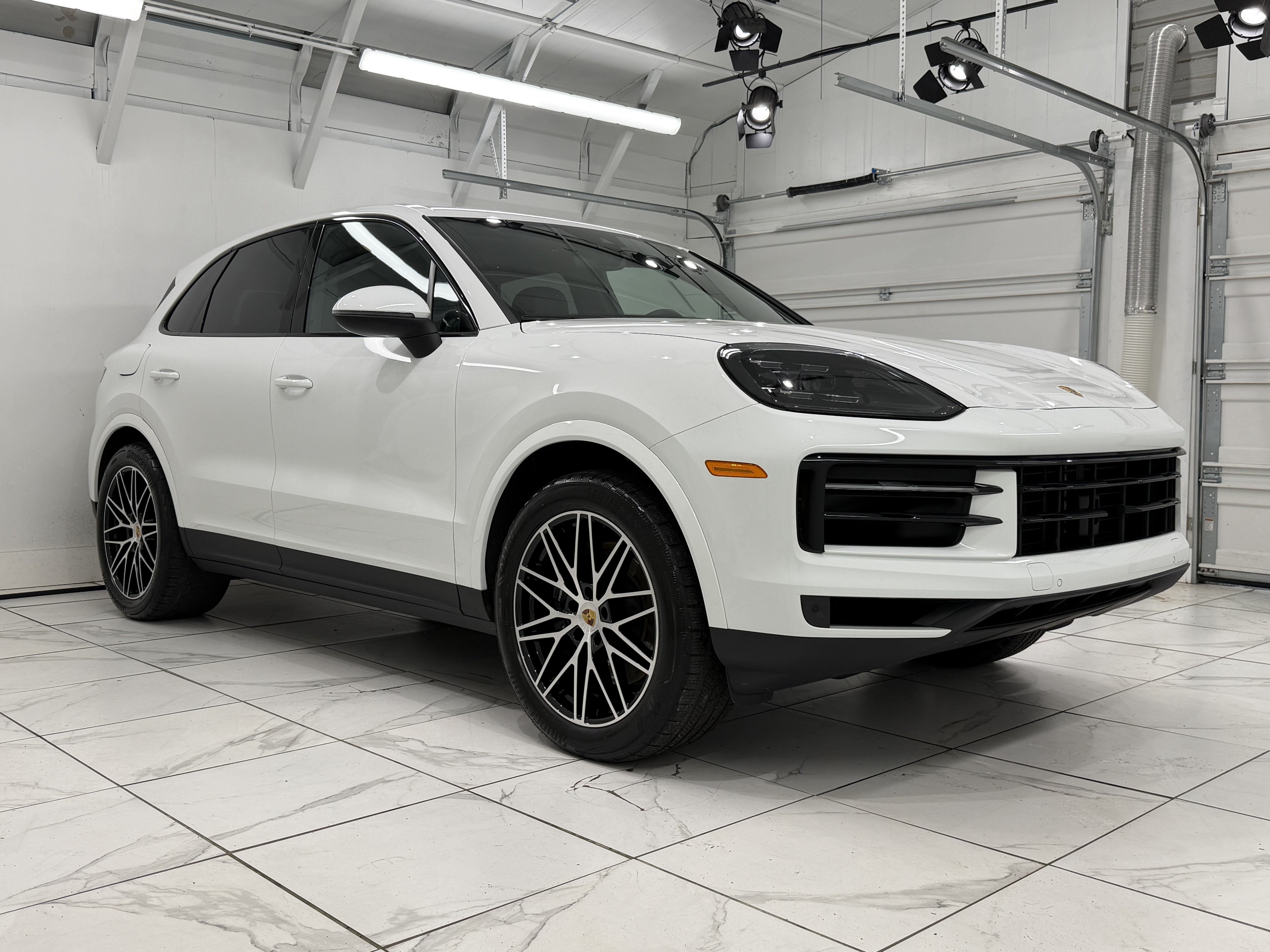 2024 Porsche Cayenne AWD