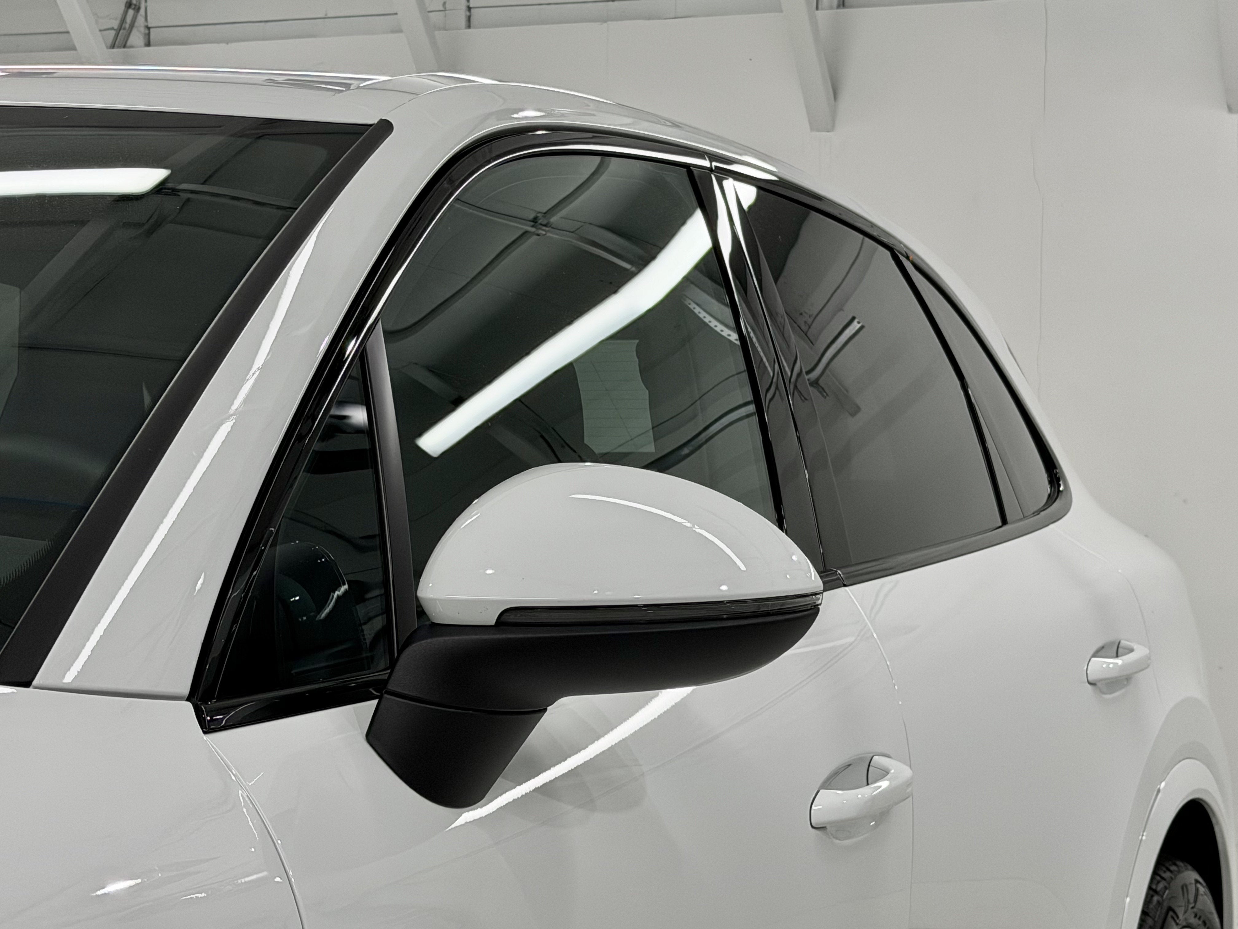 2024 Porsche Cayenne AWD
