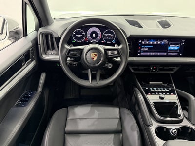 2024 Porsche Cayenne AWD