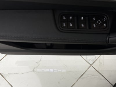 2024 Porsche Cayenne AWD