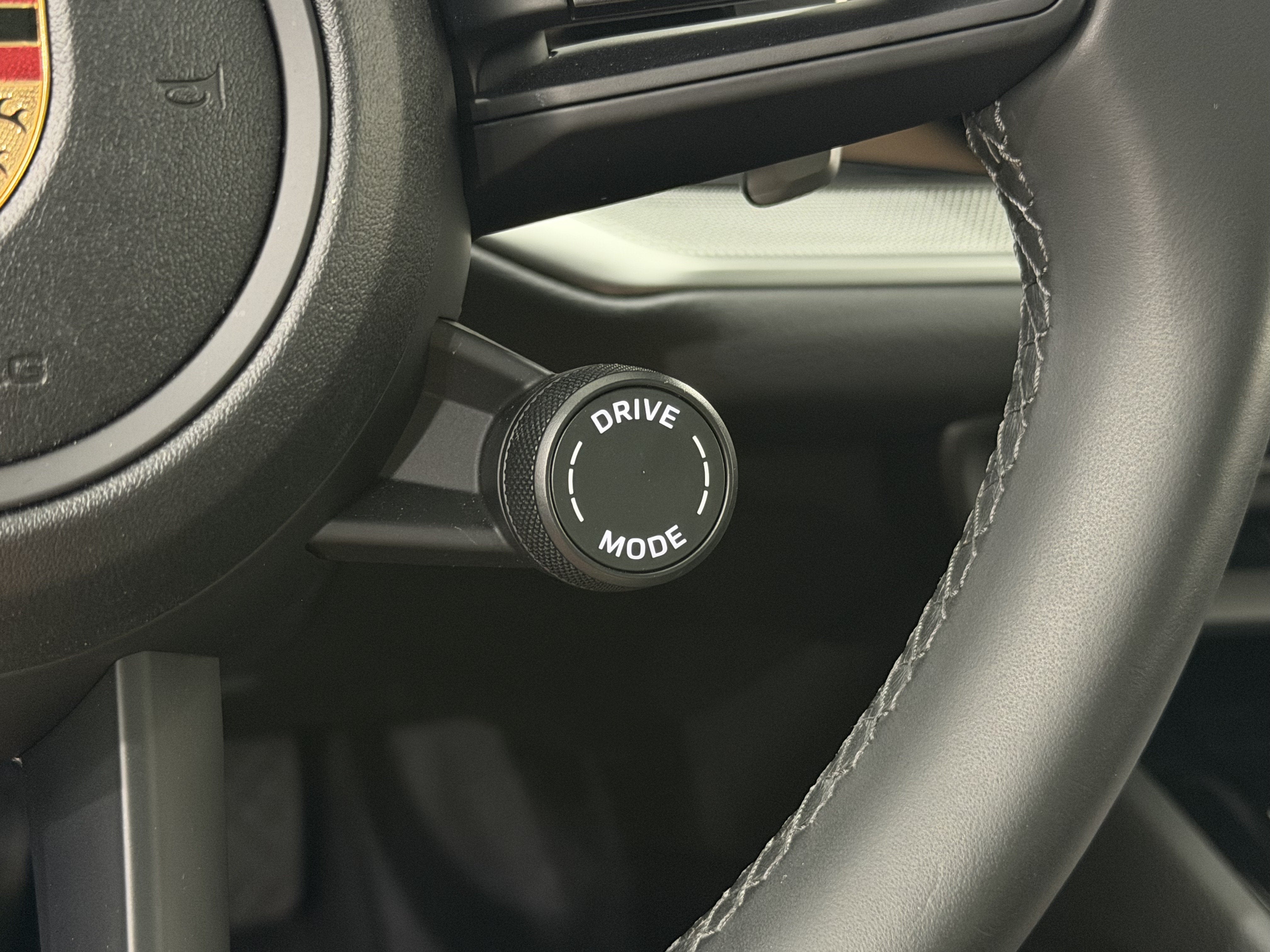 2024 Porsche Cayenne AWD