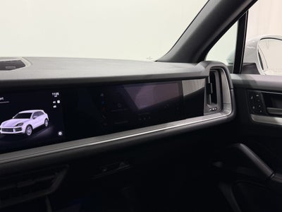 2024 Porsche Cayenne AWD