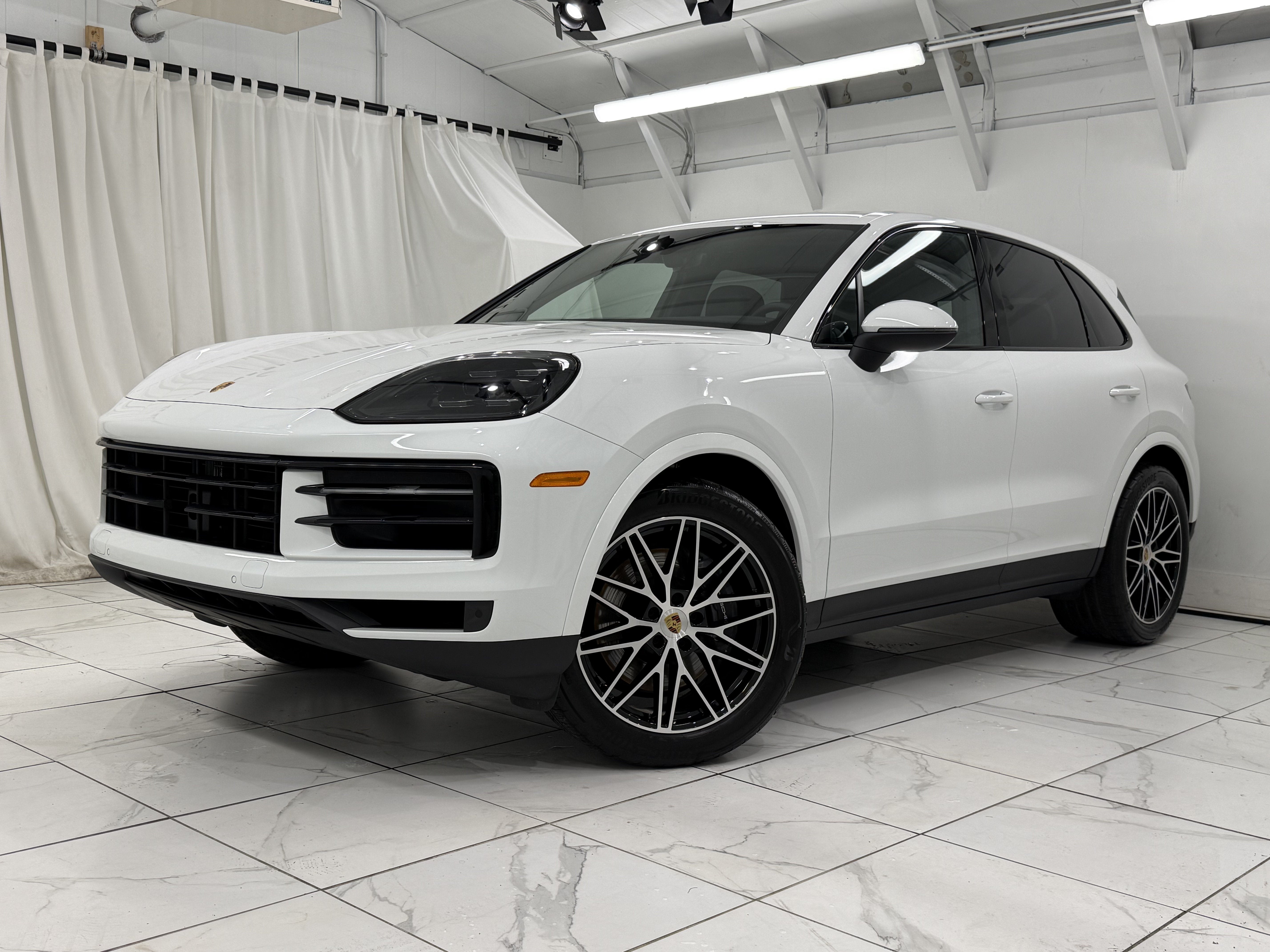 2024 Porsche Cayenne AWD