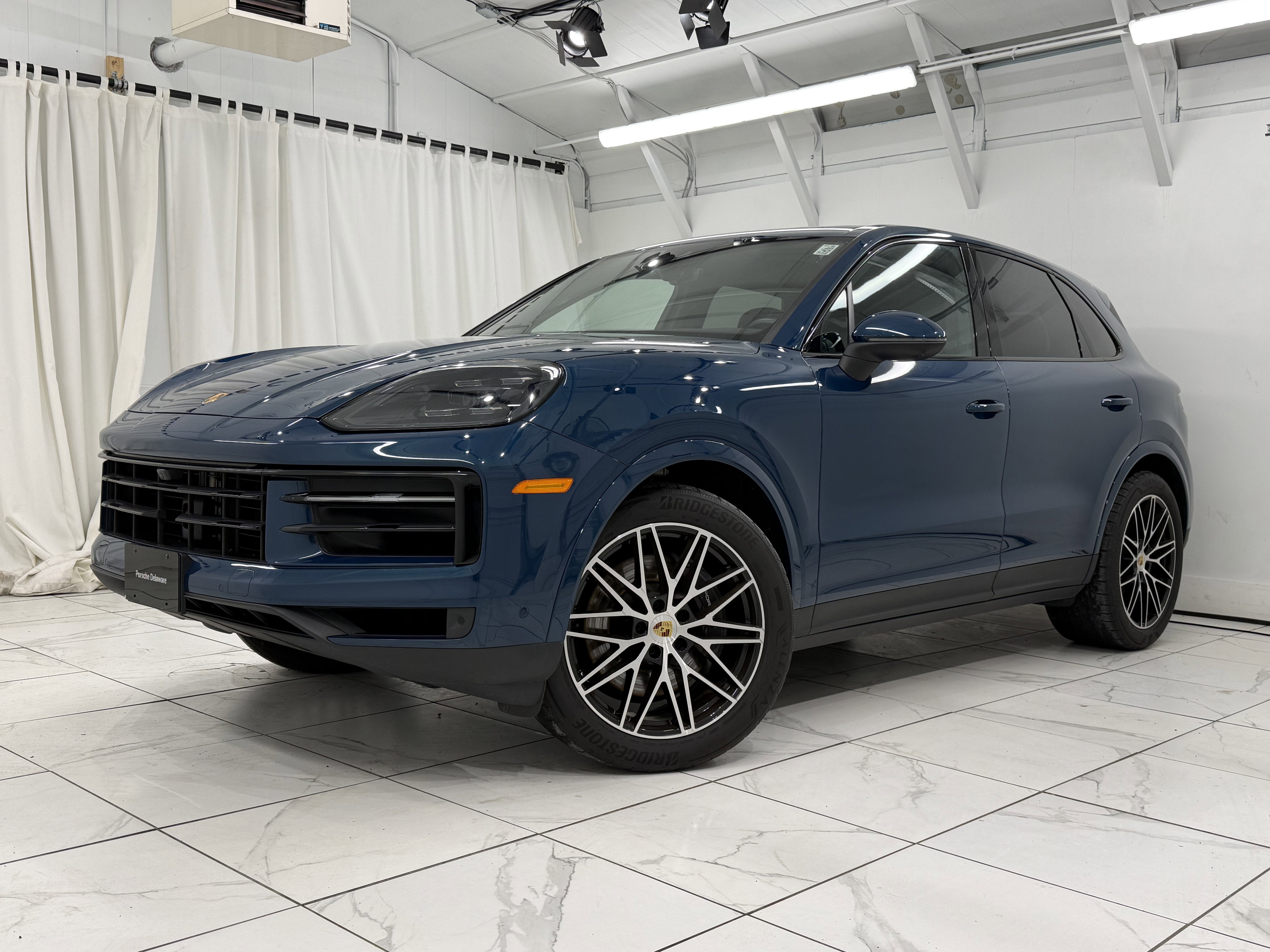2024 Porsche Cayenne AWD