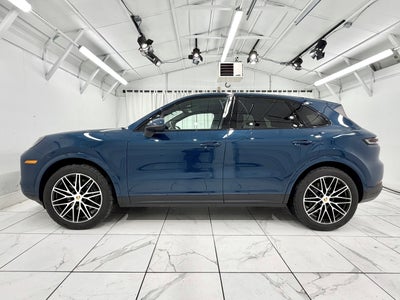 2024 Porsche Cayenne AWD