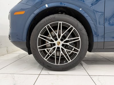 2024 Porsche Cayenne AWD