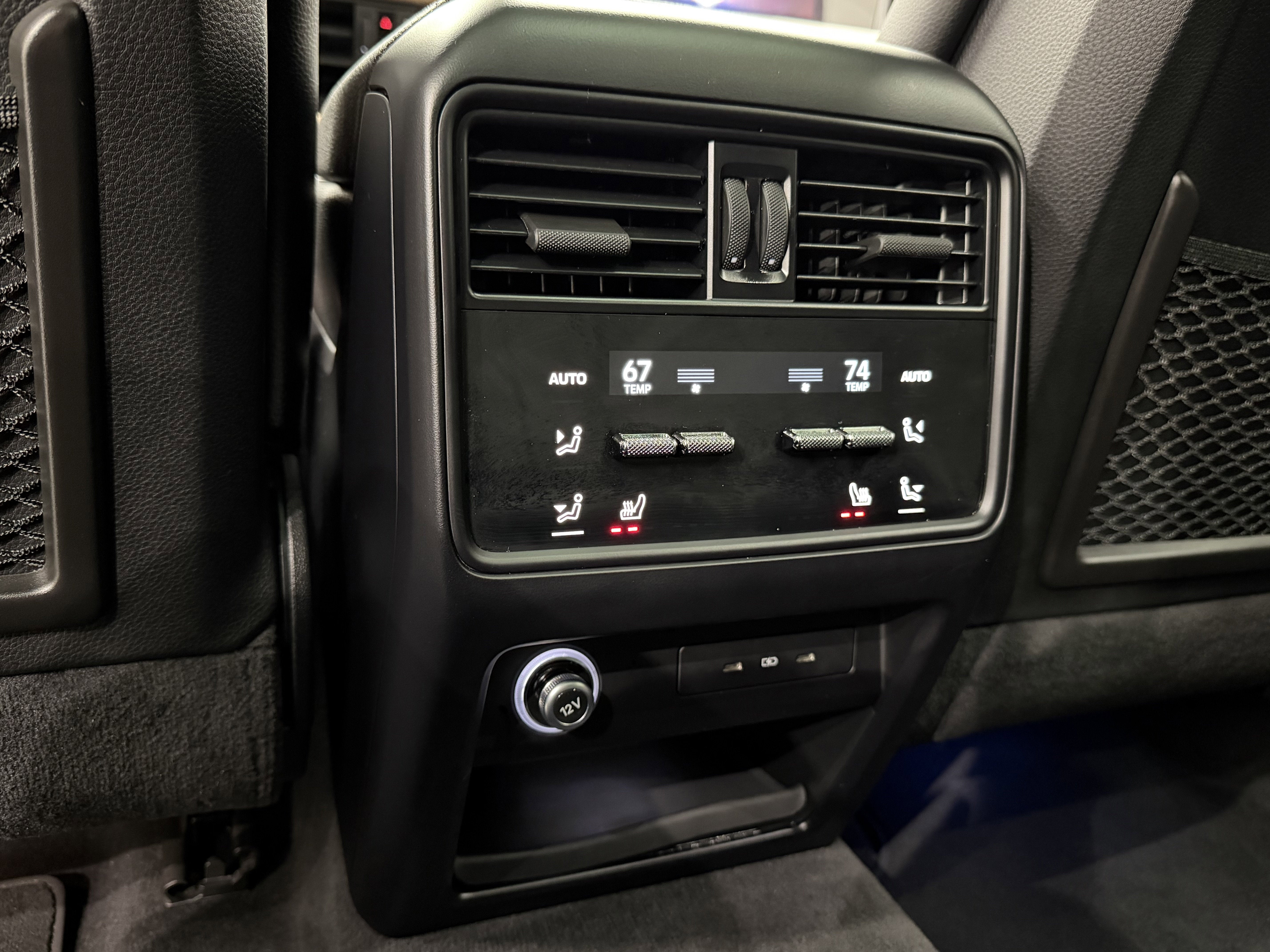 2024 Porsche Cayenne AWD