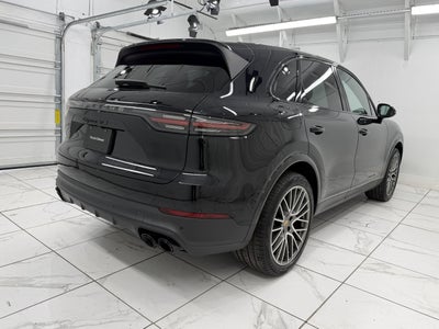 2022 Porsche Cayenne Platinum Edition