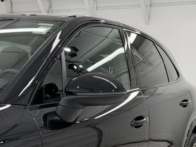 2022 Porsche Cayenne Platinum Edition