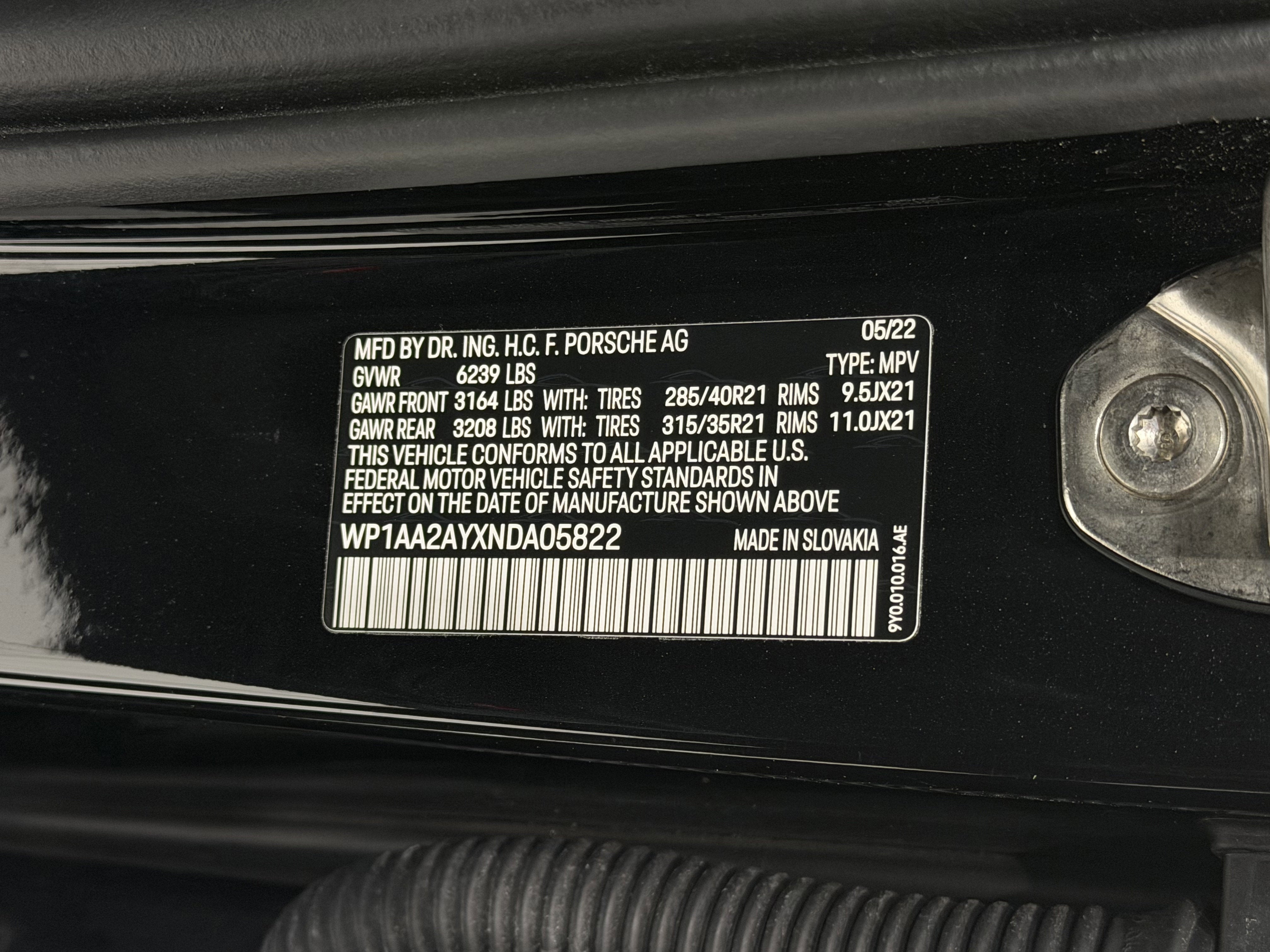 2022 Porsche Cayenne Platinum Edition