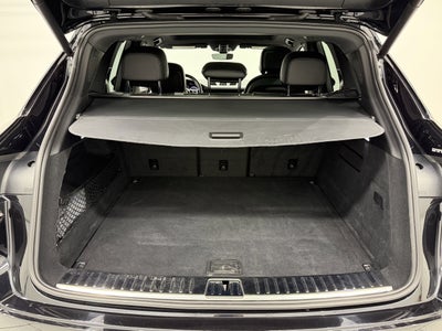 2022 Porsche Cayenne Platinum Edition