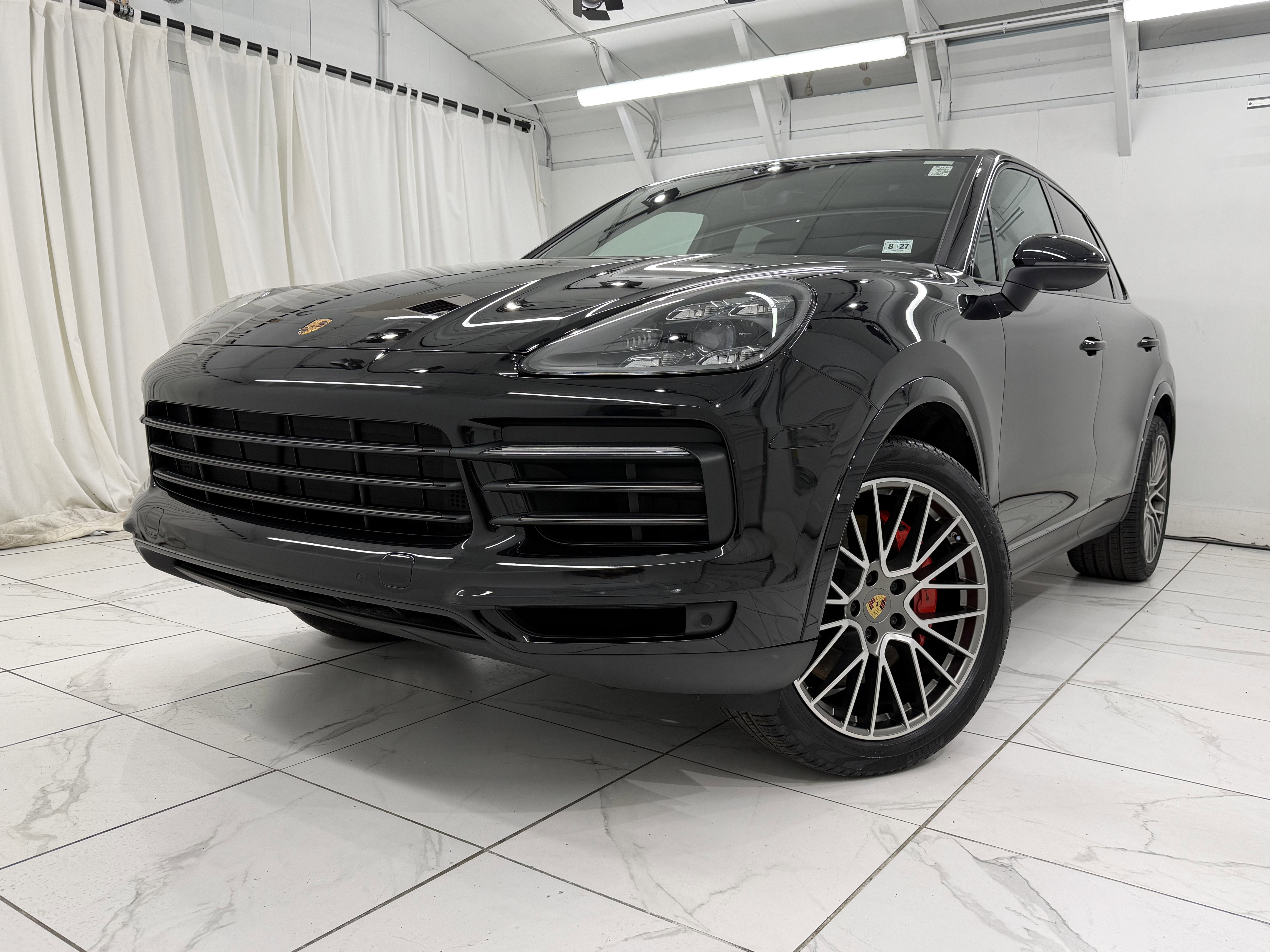 2022 Porsche Cayenne Platinum Edition