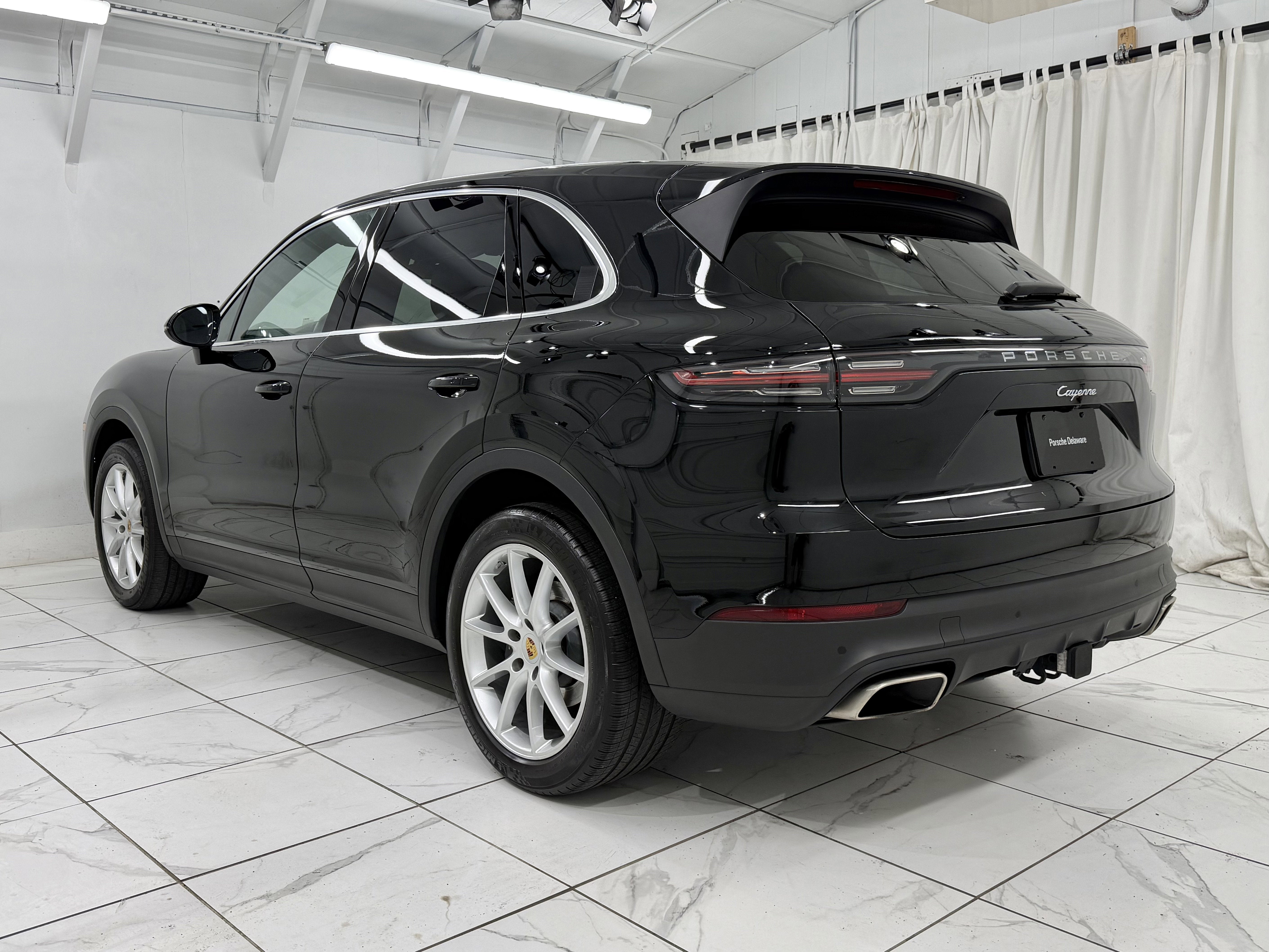 2023 Porsche Cayenne Base