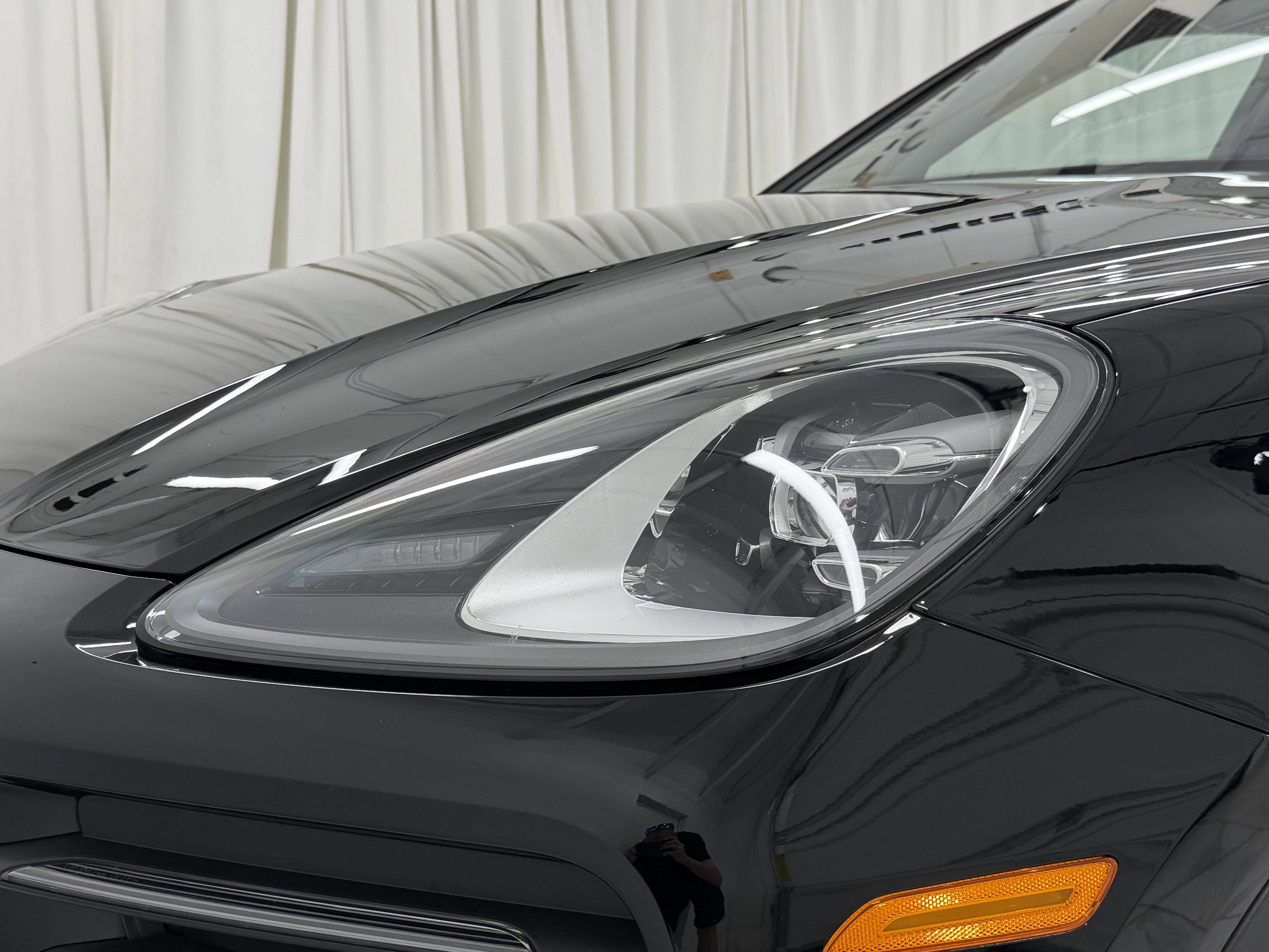 2023 Porsche Cayenne Base