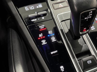 2023 Porsche Cayenne Base