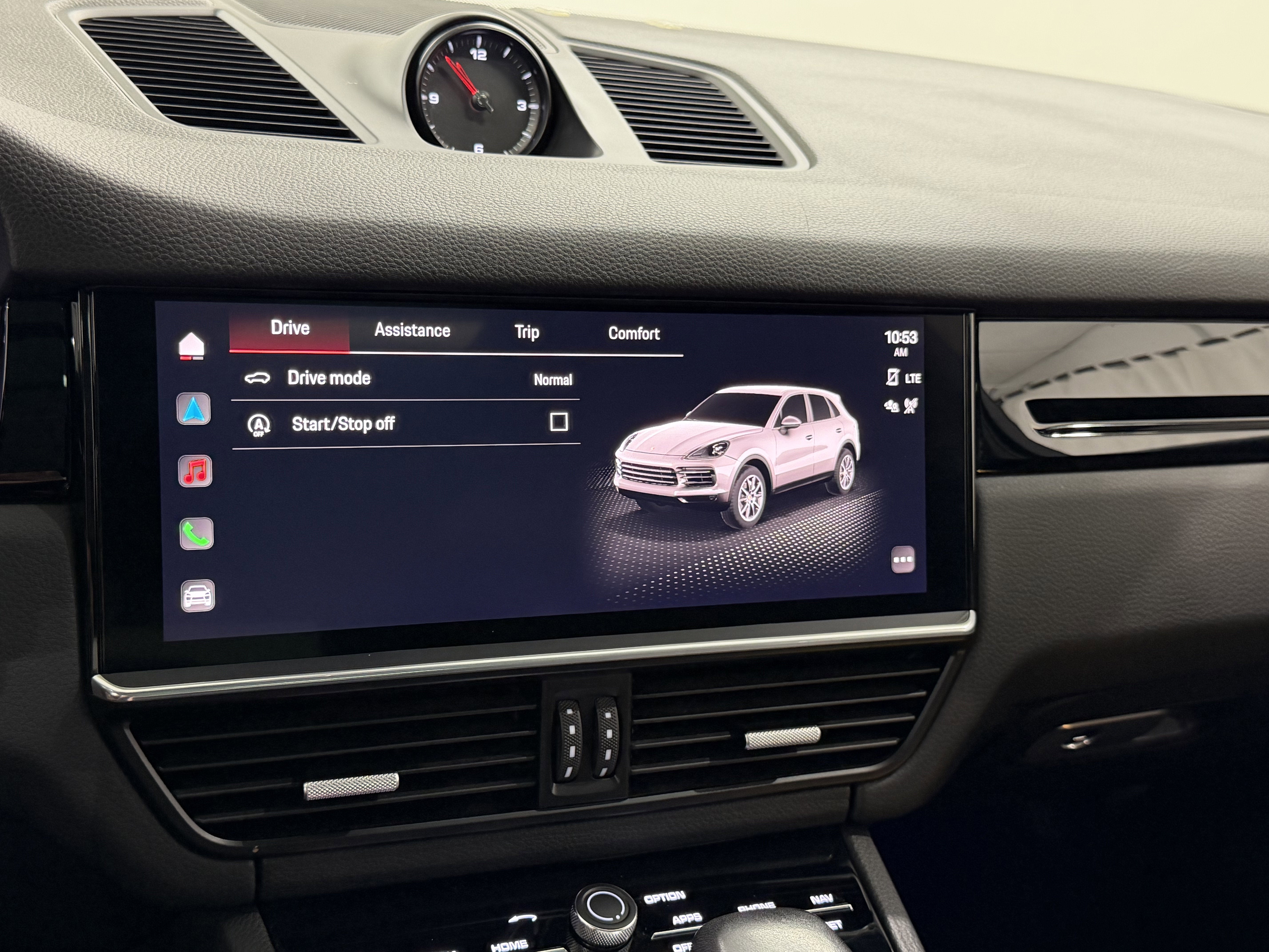 2023 Porsche Cayenne Base