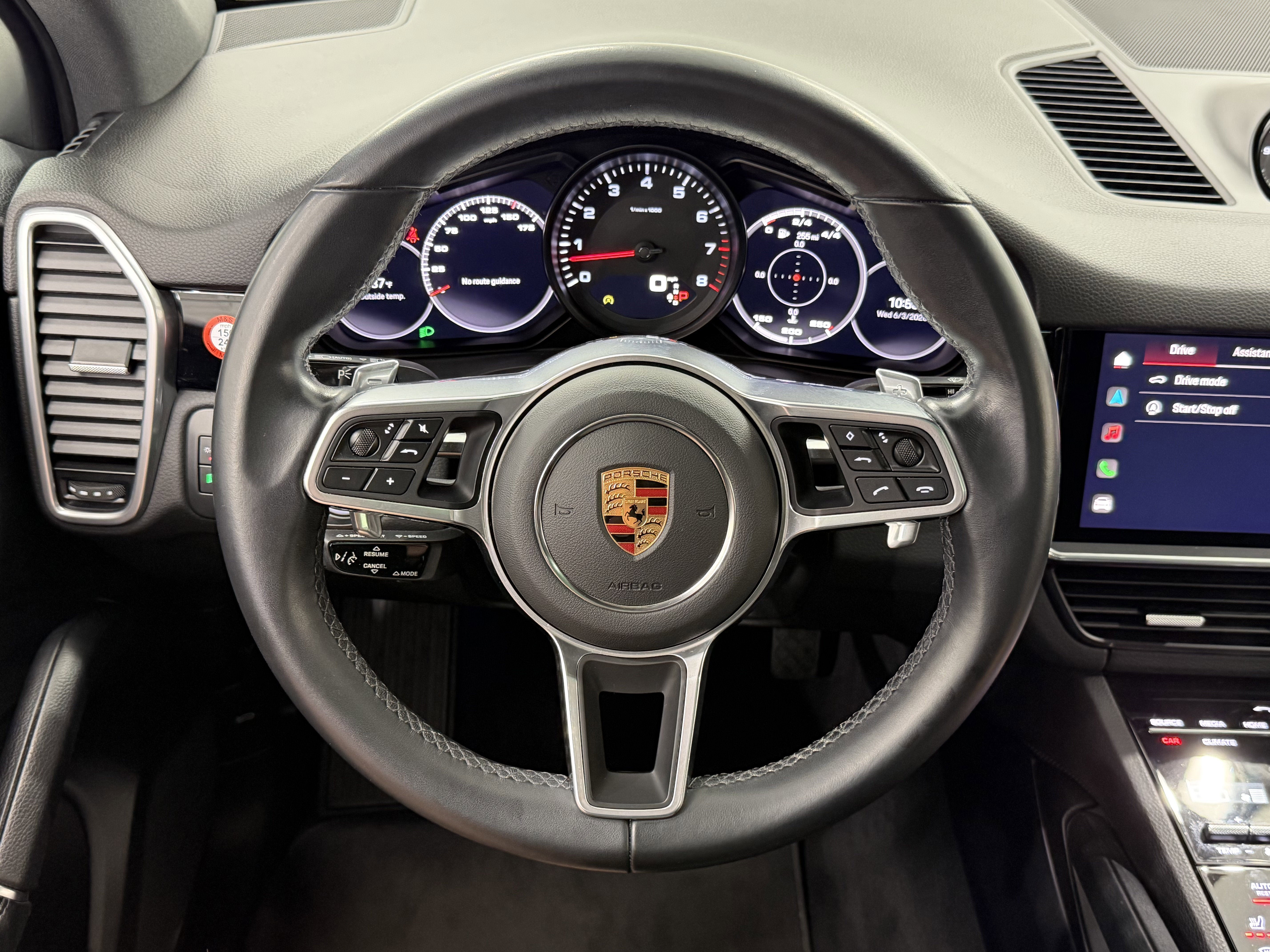 2023 Porsche Cayenne Base