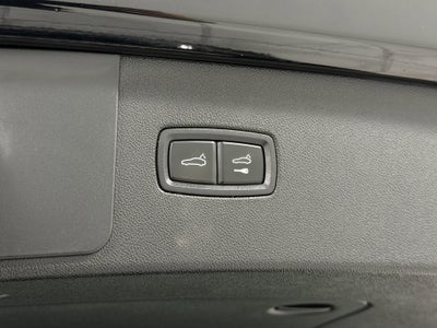 2023 Porsche Cayenne Base