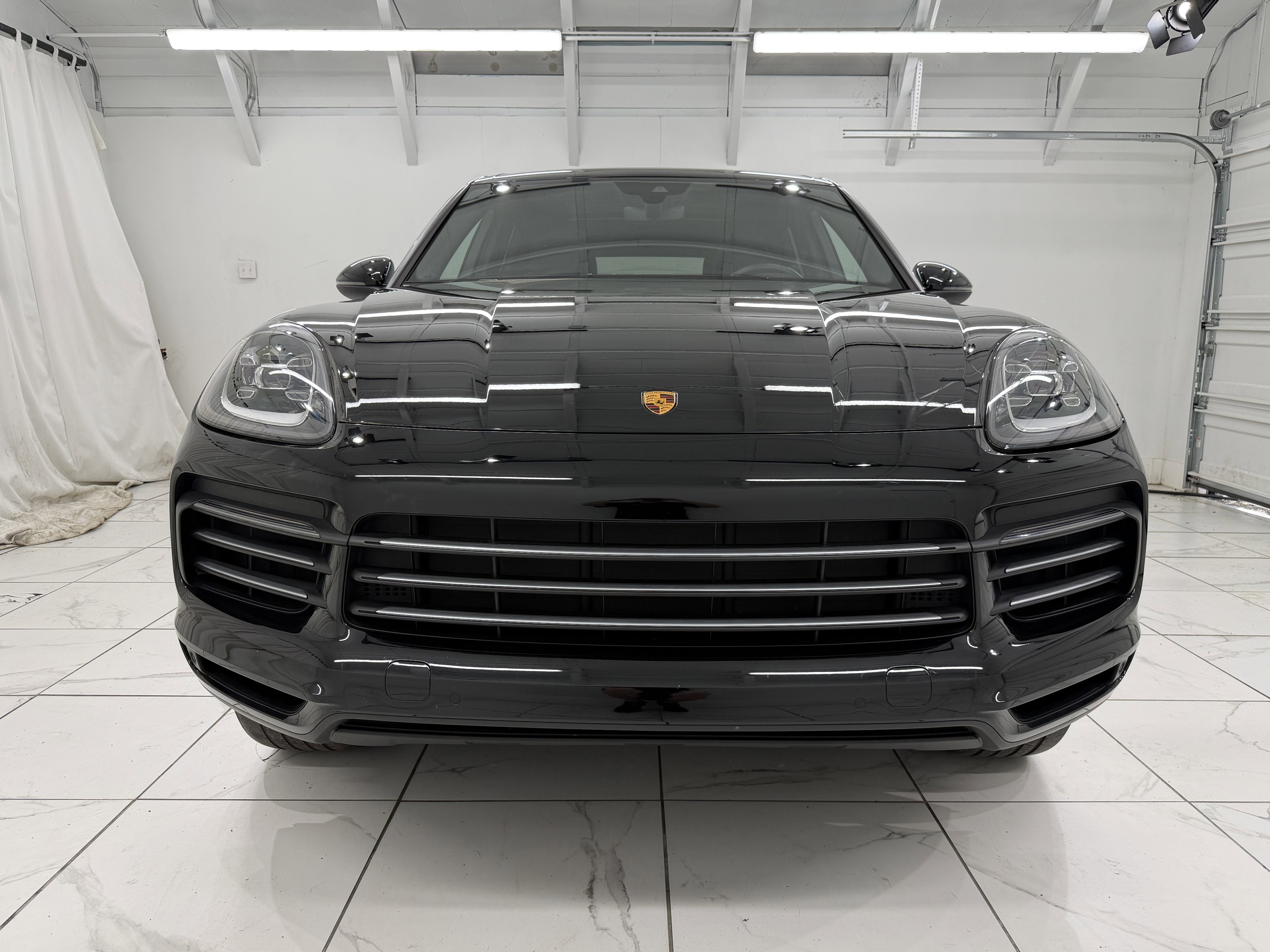 2023 Porsche Cayenne Base