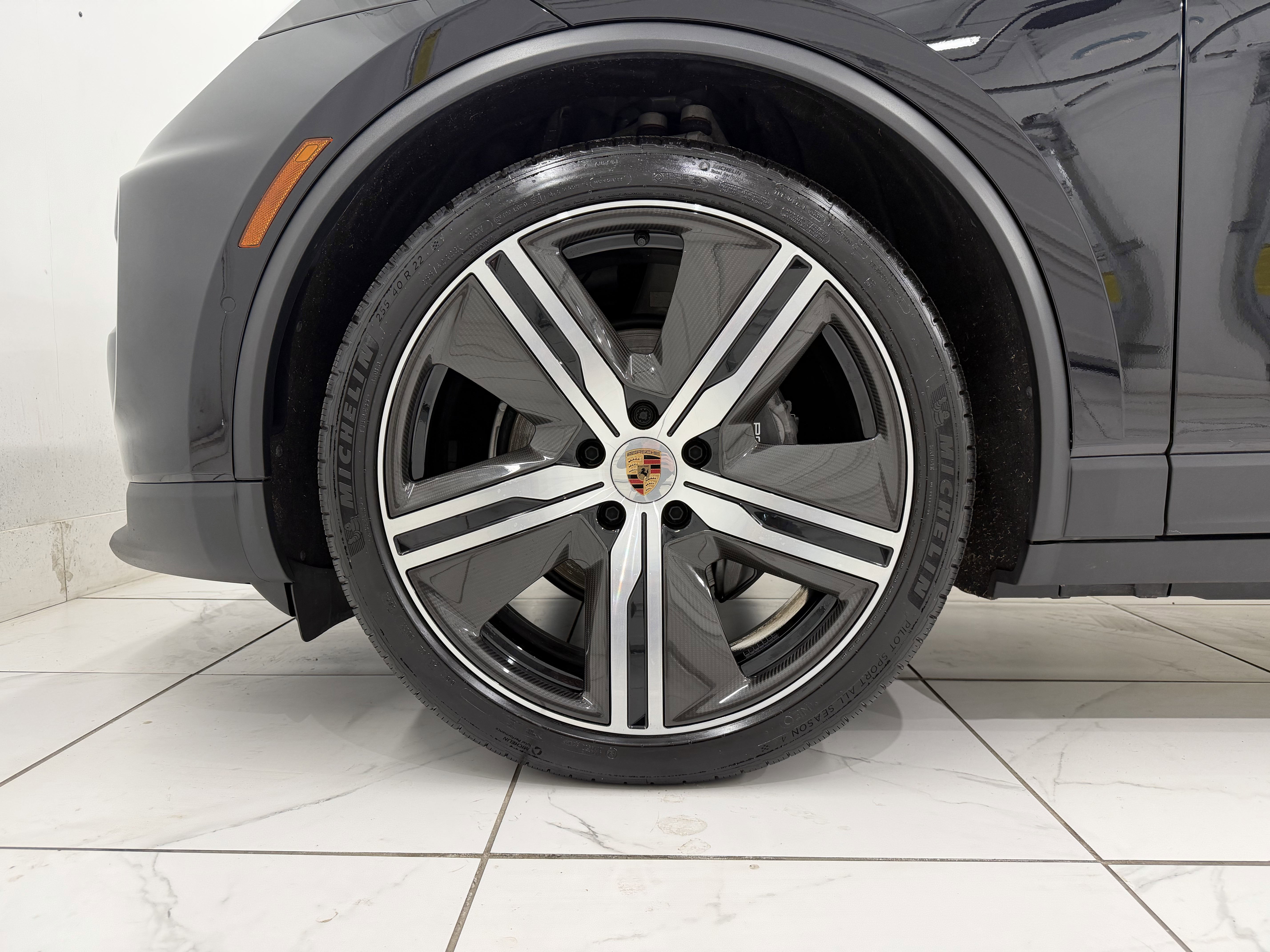 2025 Porsche Macan Electric 4