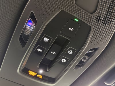 2025 Porsche Macan Electric 4