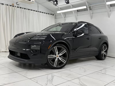 2025 Porsche Macan Electric 4