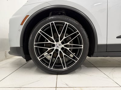 2024 Porsche Macan Electric 4