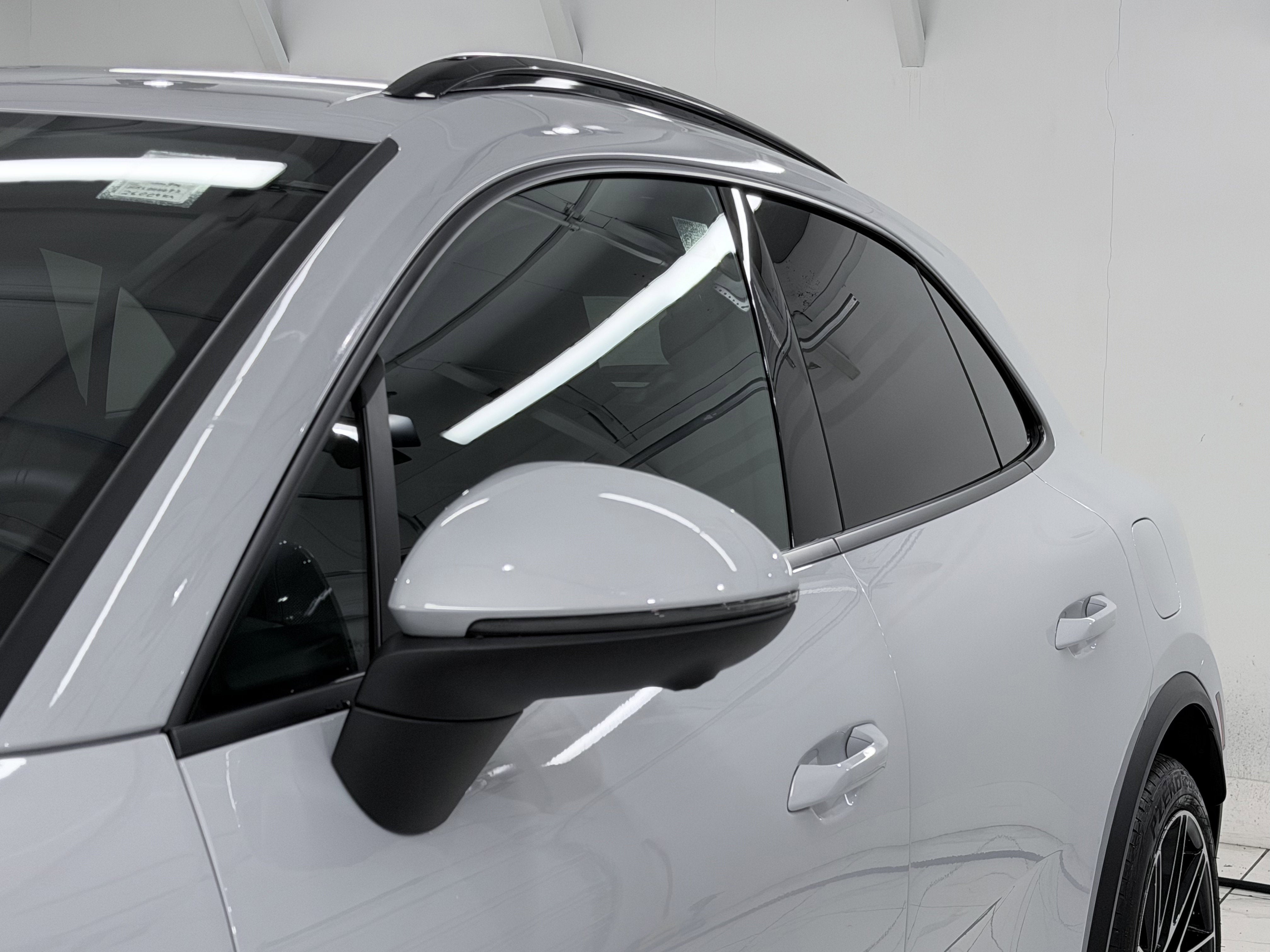 2024 Porsche Macan Electric 4