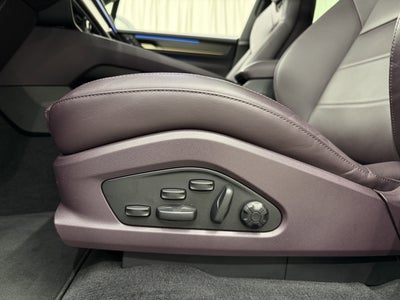 2024 Porsche Macan Electric 4