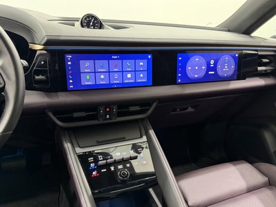 2024 Porsche Macan Electric 4