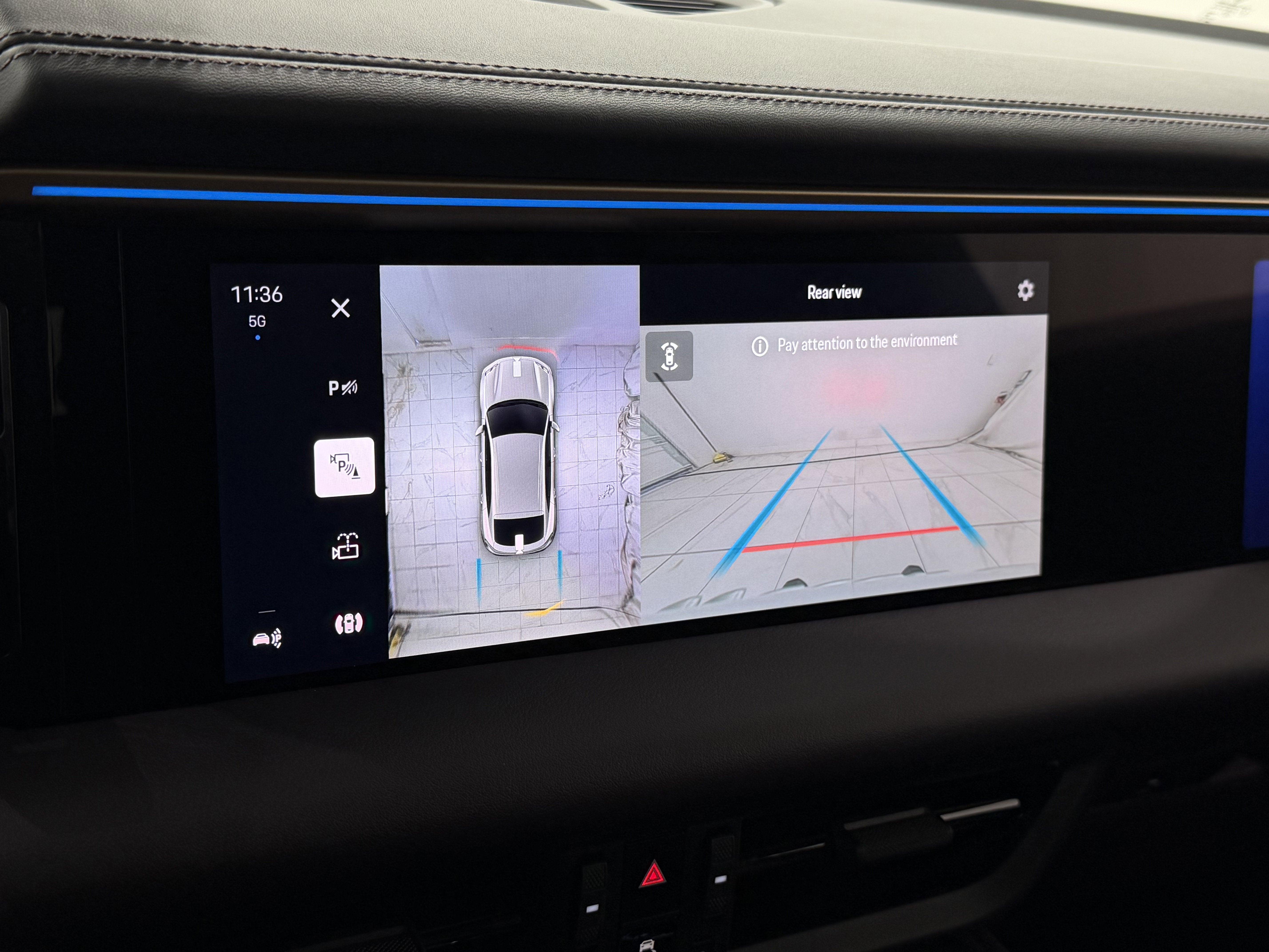 2024 Porsche Macan Electric 4