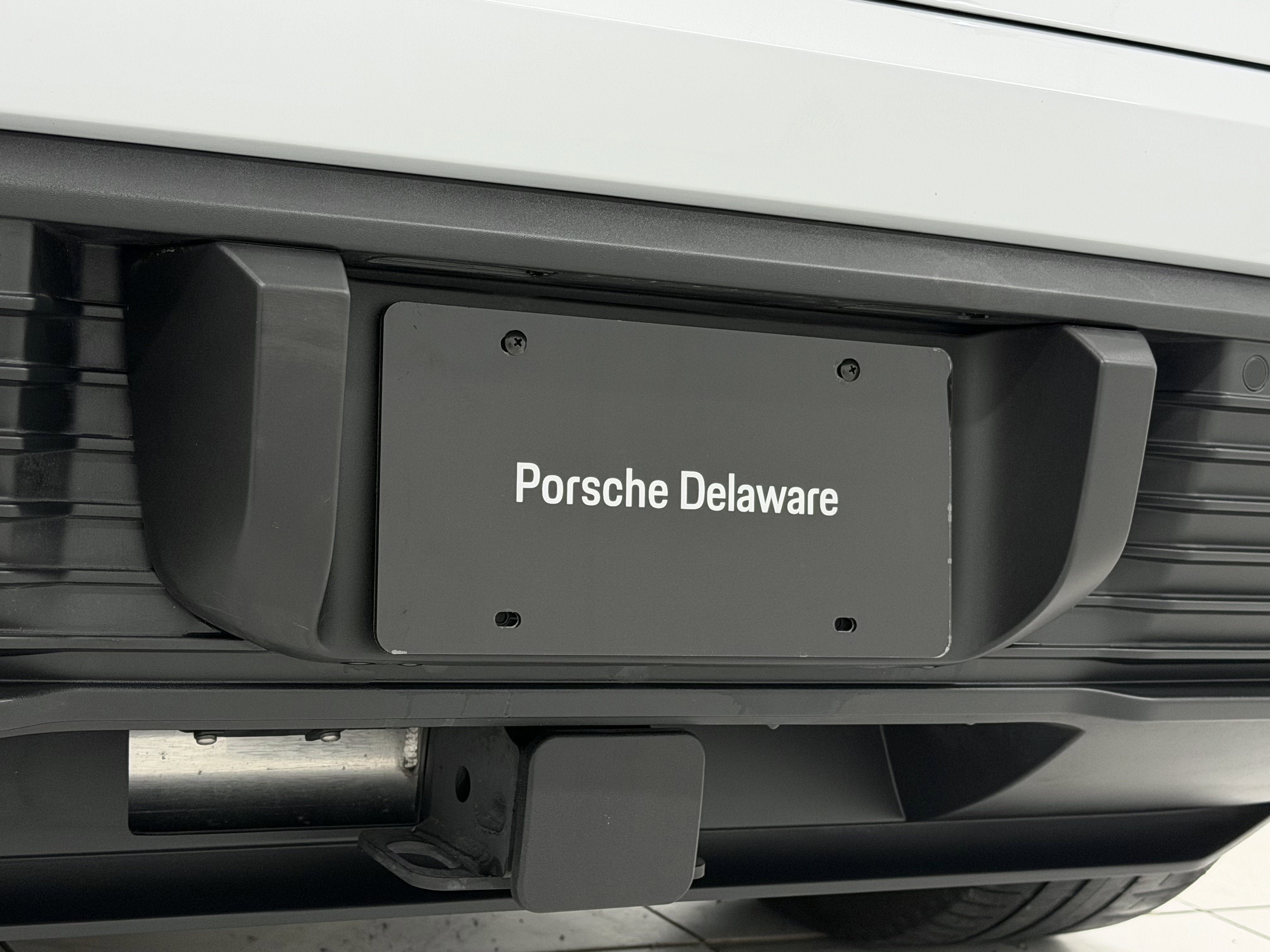 2024 Porsche Macan Electric 4