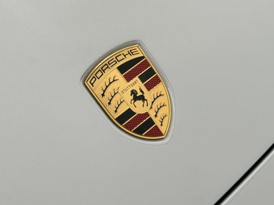 2024 Porsche Macan Electric 4