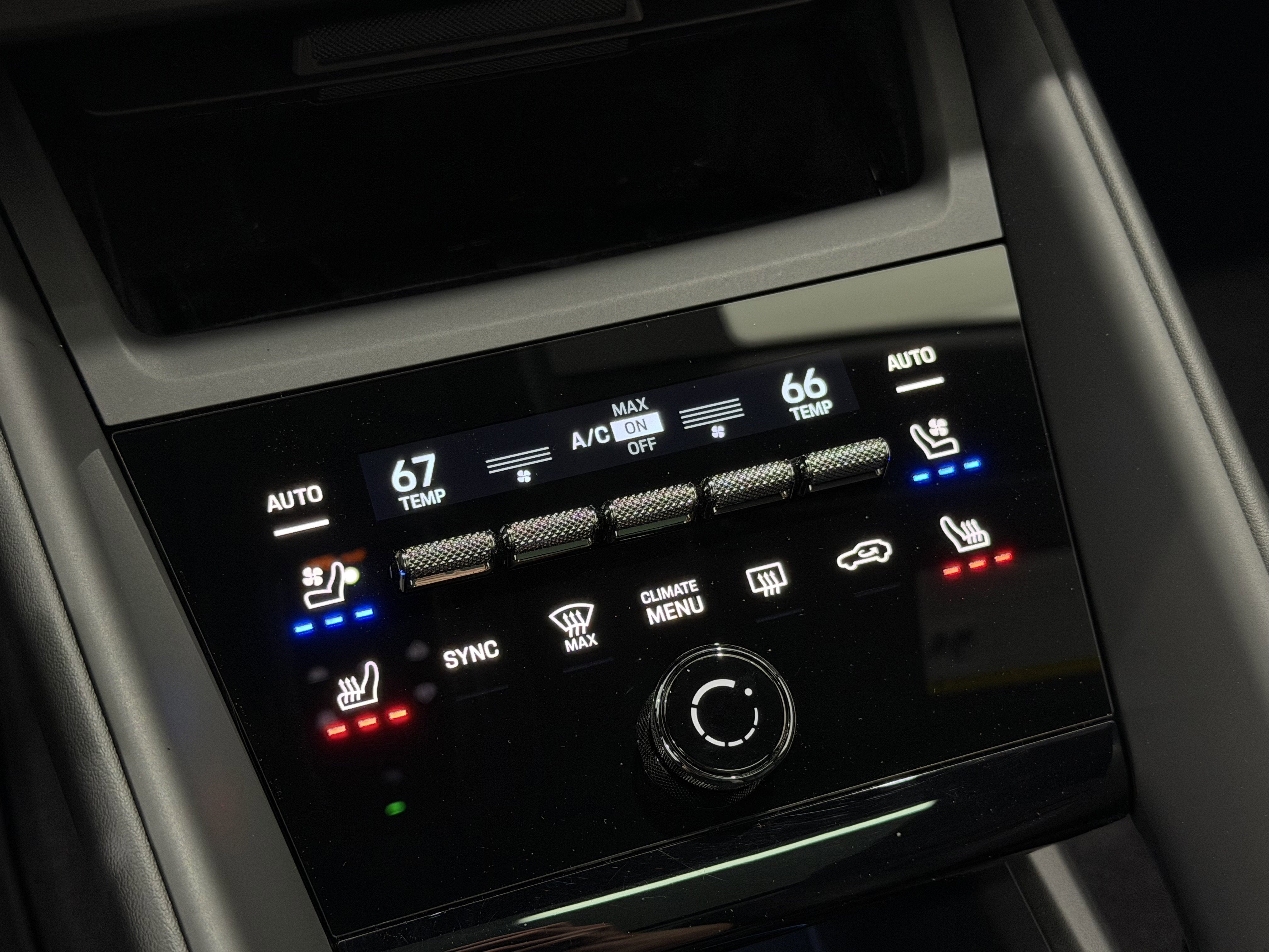 2025 Porsche Macan Electric 4S
