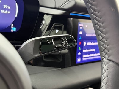 2025 Porsche Macan Electric 4S