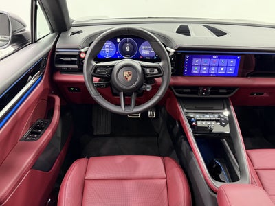 2025 Porsche Macan Electric 4S