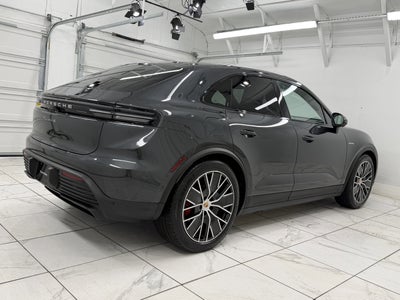 2025 Porsche Macan Electric 4S
