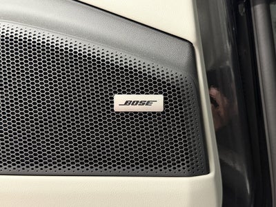 2025 Porsche Macan Electric 4S