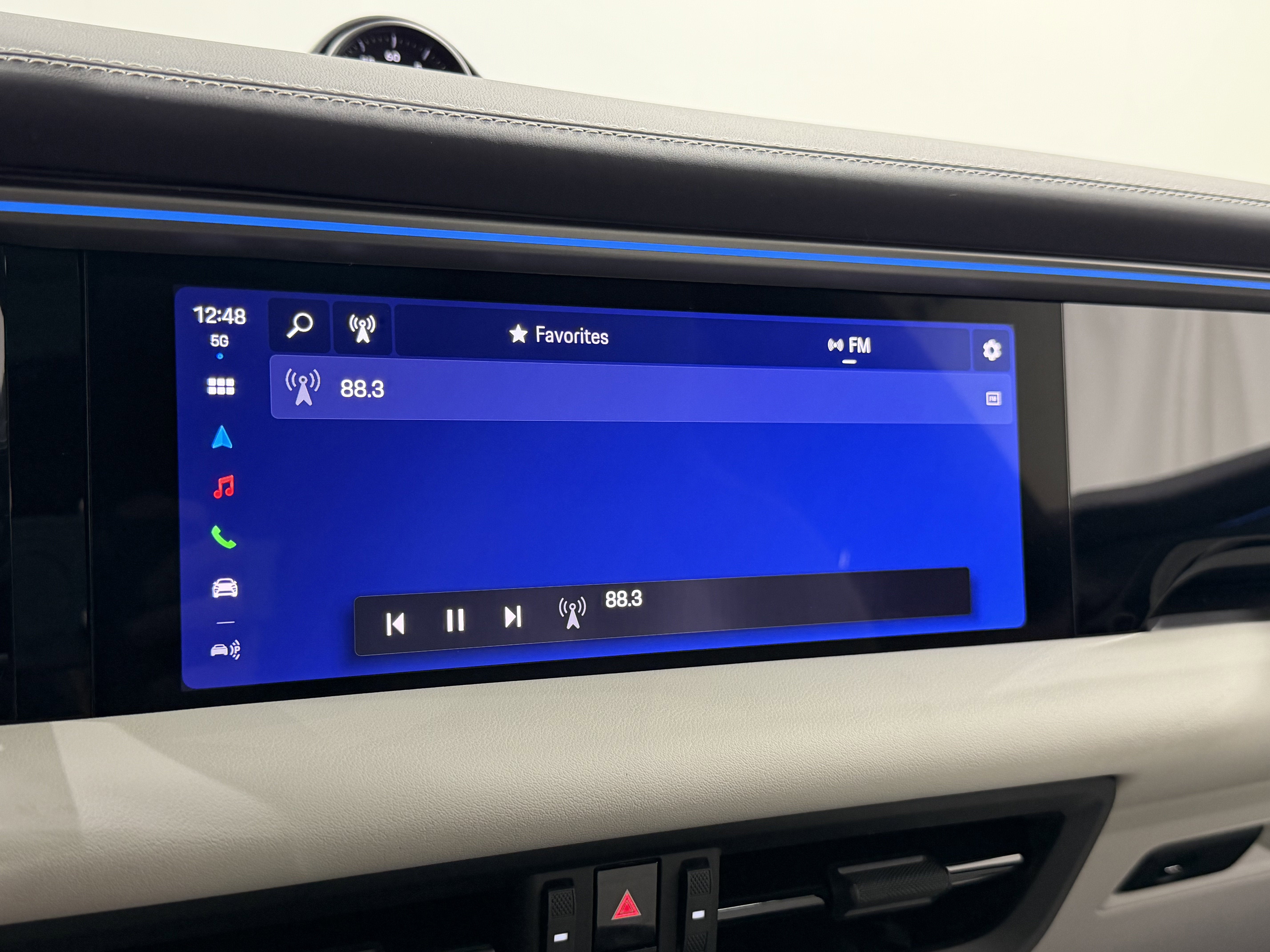 2025 Porsche Macan Electric 4S