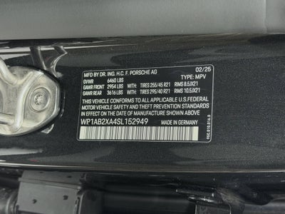 2025 Porsche Macan Electric 4S