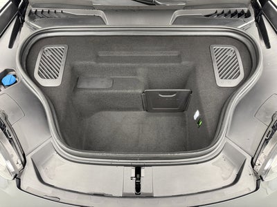 2025 Porsche Macan Electric 4S