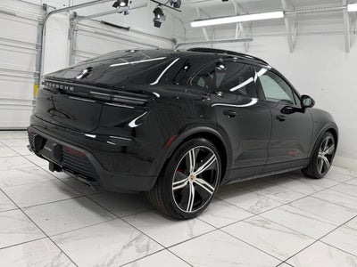 2025 Porsche Macan Electric 4S