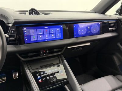 2025 Porsche Macan Electric 4S