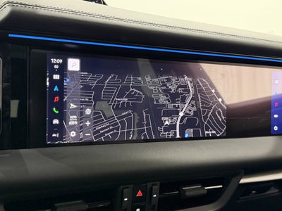 2025 Porsche Macan Electric 4S