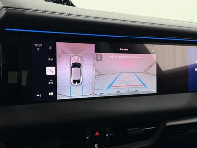 2025 Porsche Macan Electric 4S