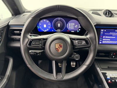 2025 Porsche Macan Electric 4S