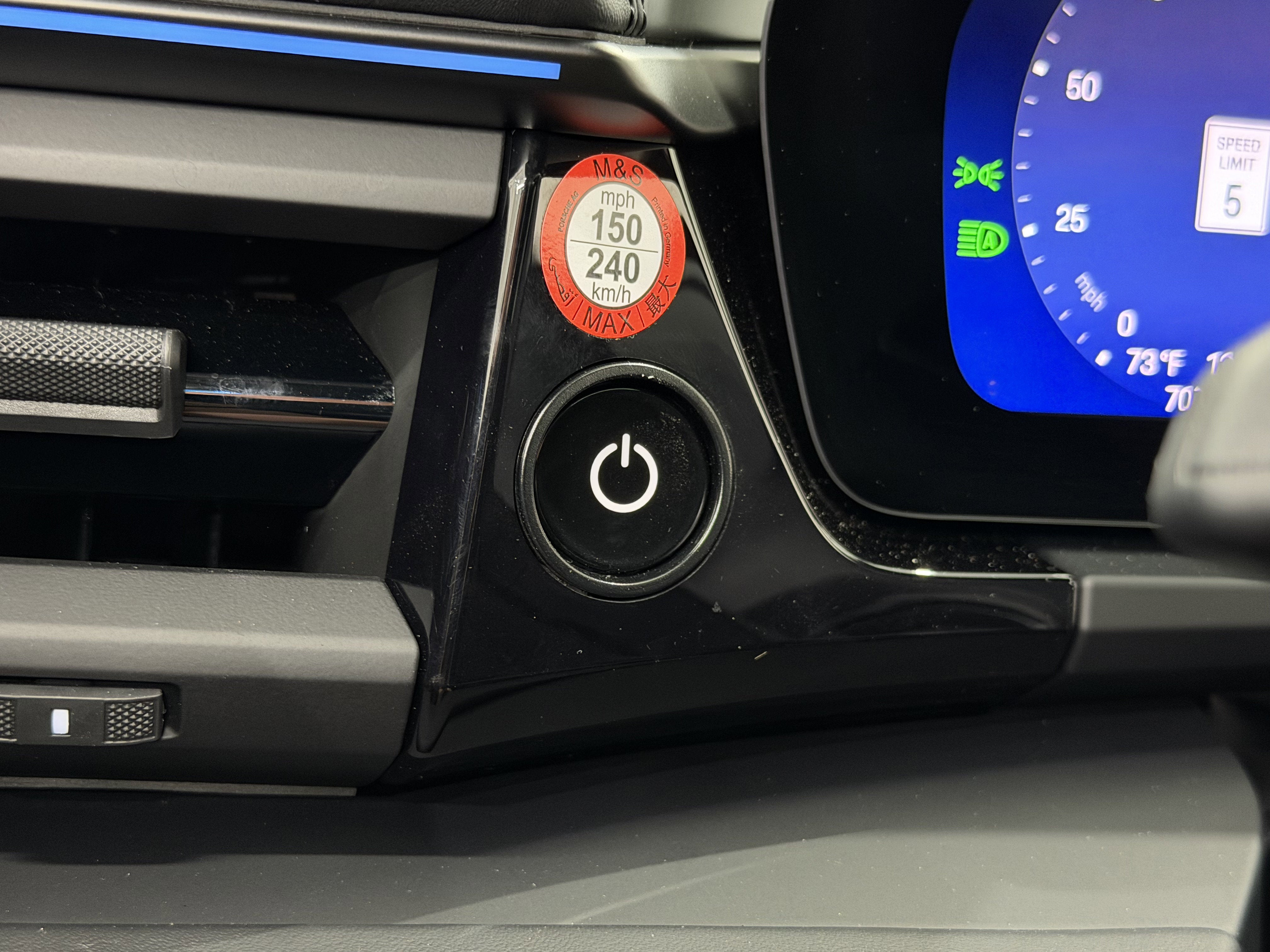 2025 Porsche Macan Electric 4S