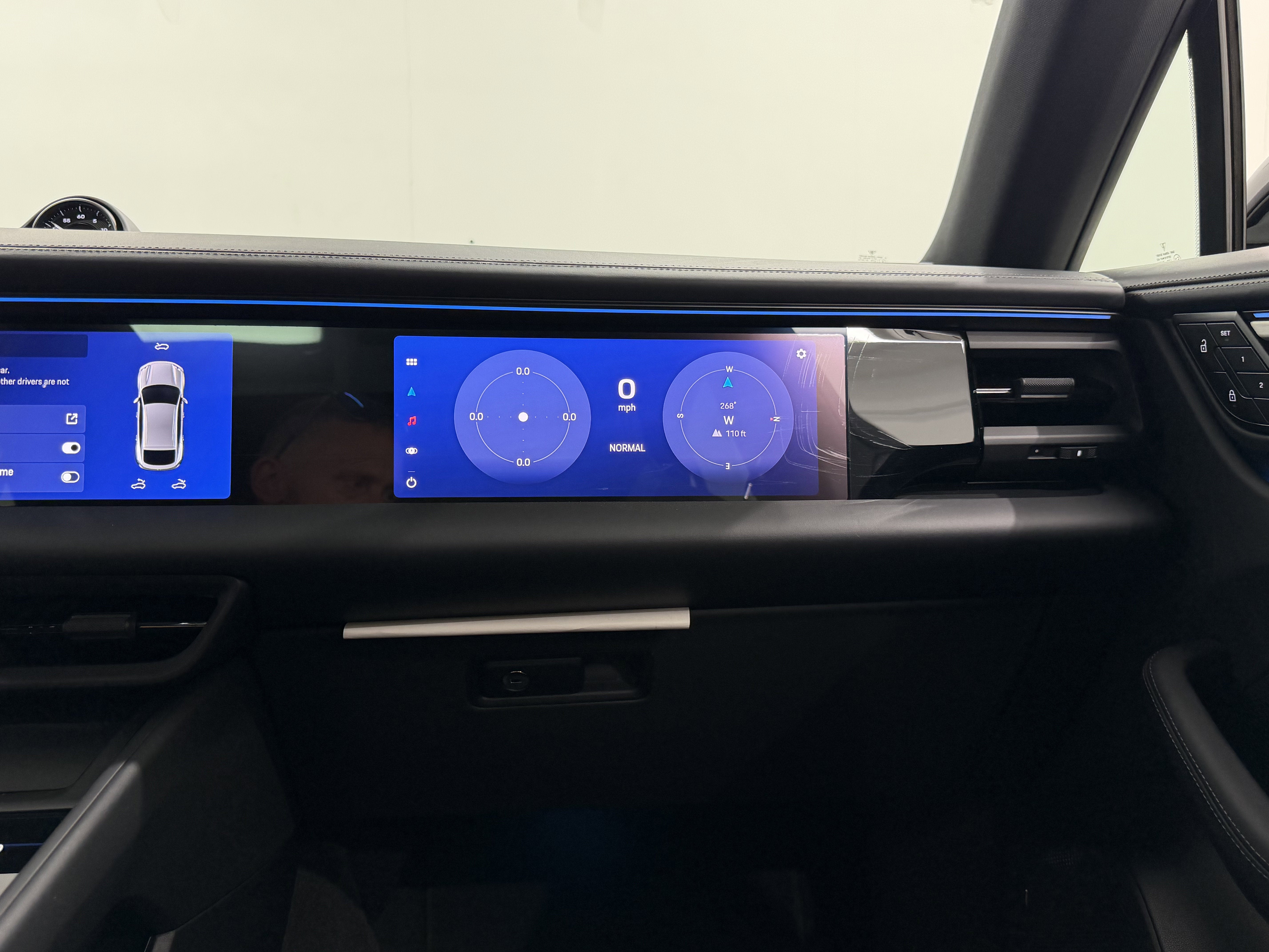 2025 Porsche Macan Electric 4S