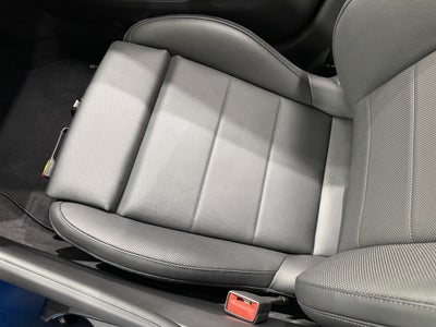 2025 Porsche Macan Electric 4S